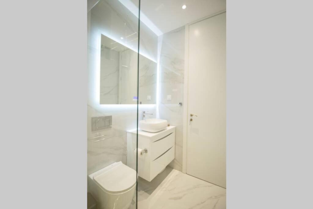 אתונה Ecostay-Serenity,Business Class Apartment By The Sea In Alimos Kalamaki מראה חיצוני תמונה